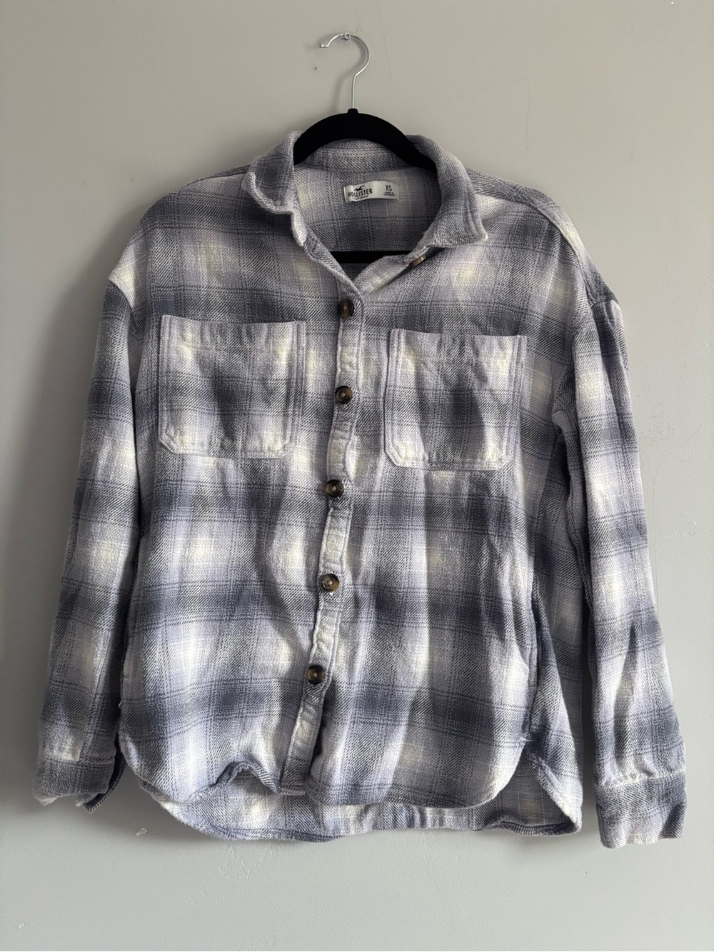 Hollister Oversized Gray & Purple Plaid Button-Up Flannel Cozy Jacket